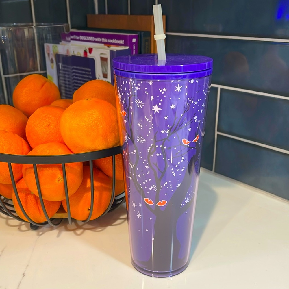 2022 Halloween Edition Glow-in-the-Dark Starbucks Cup